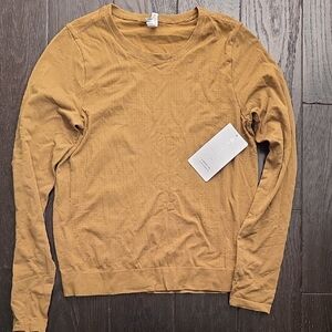 Athleta Women's Crewneck Top in Warm Tan
